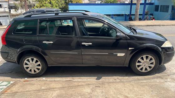 RENAULT MEGANE 1.6 DYNAMIQUE GRAND TOUR 16V FLEX 4P MANUAL